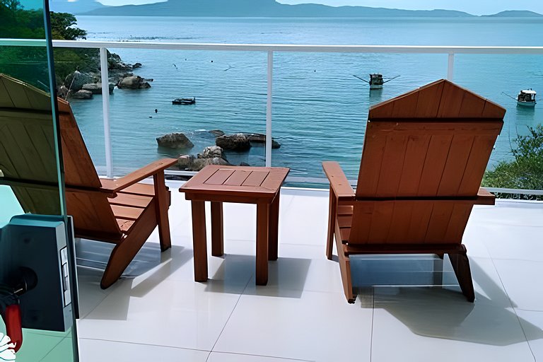 Casa com vista p/ o mar e acesso exclusivo à praia · KY01J
