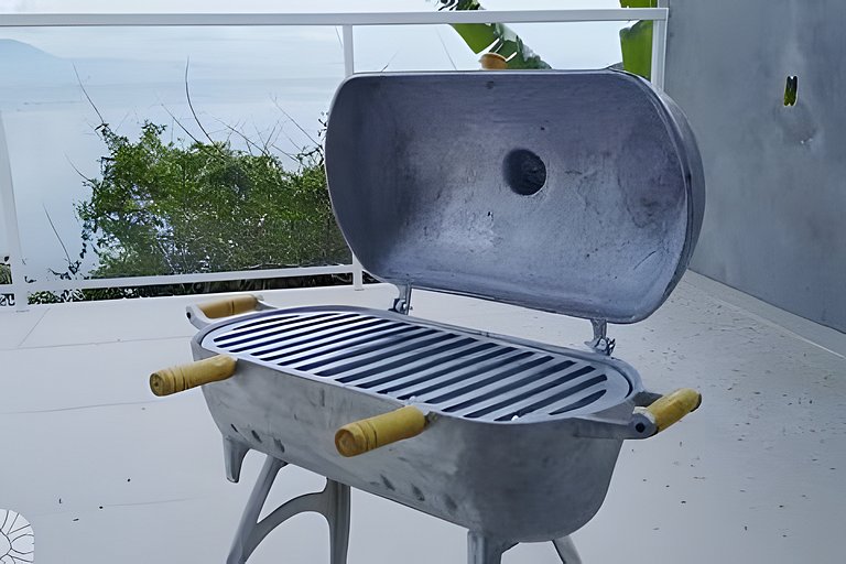 Casa com vista p/ o mar e acesso exclusivo à praia · KY01J