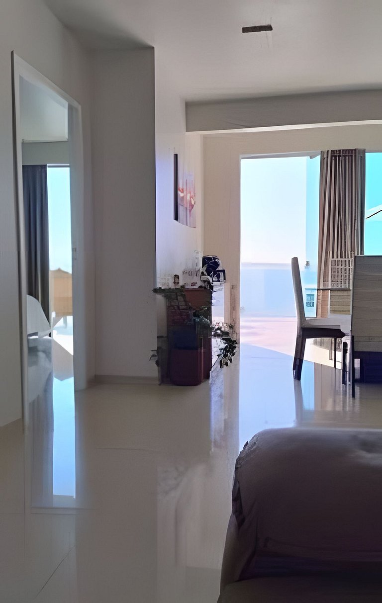 Casa com vista p/ o mar e acesso exclusivo à praia · KY01J