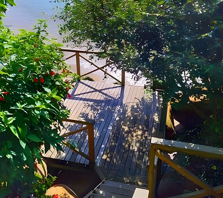 Casa com vista p/ o mar e acesso exclusivo à praia · KY01J