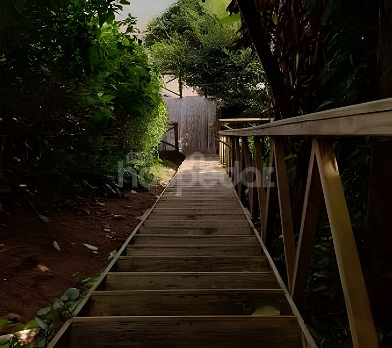 Casa com vista p/ o mar e acesso exclusivo à praia