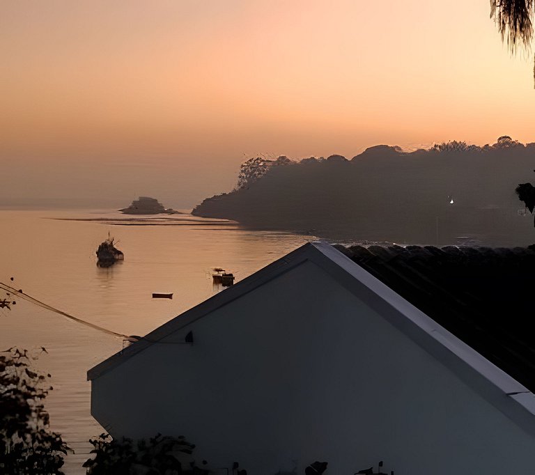 Casa com vista p/ o mar e acesso exclusivo à praia · KY01J