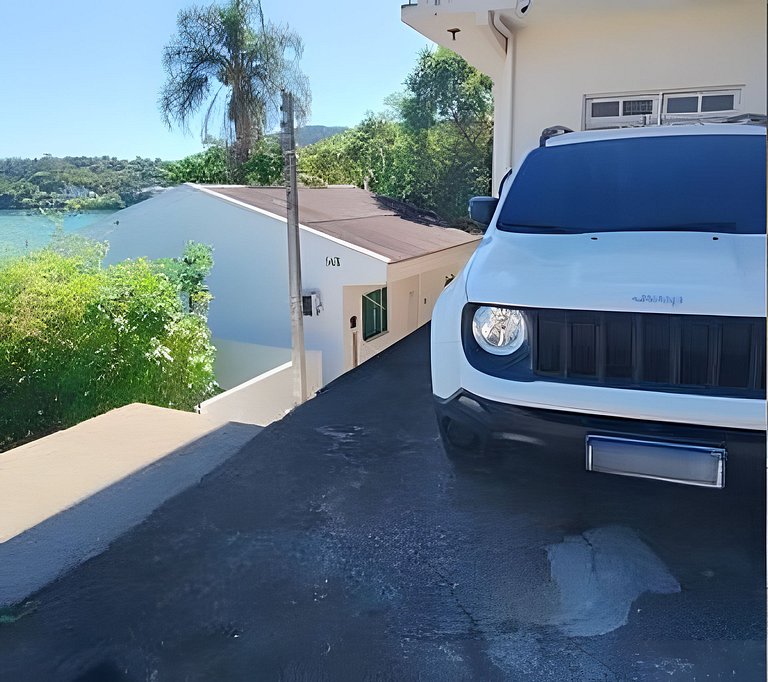 Casa com vista p/ o mar e acesso exclusivo à praia · KY01J